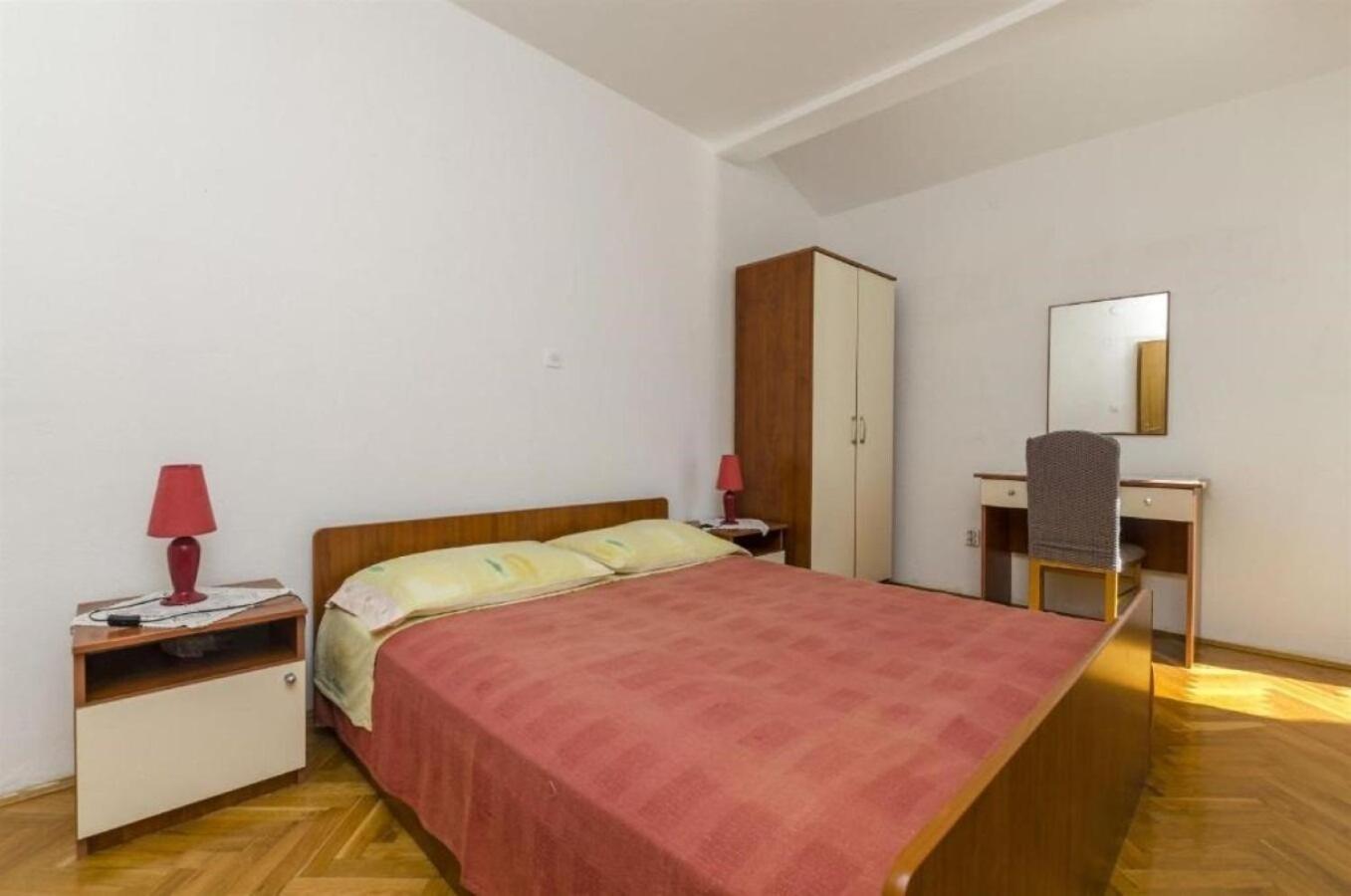 Apartments Mil - 80M From The Sea Sevid Bagian luar foto