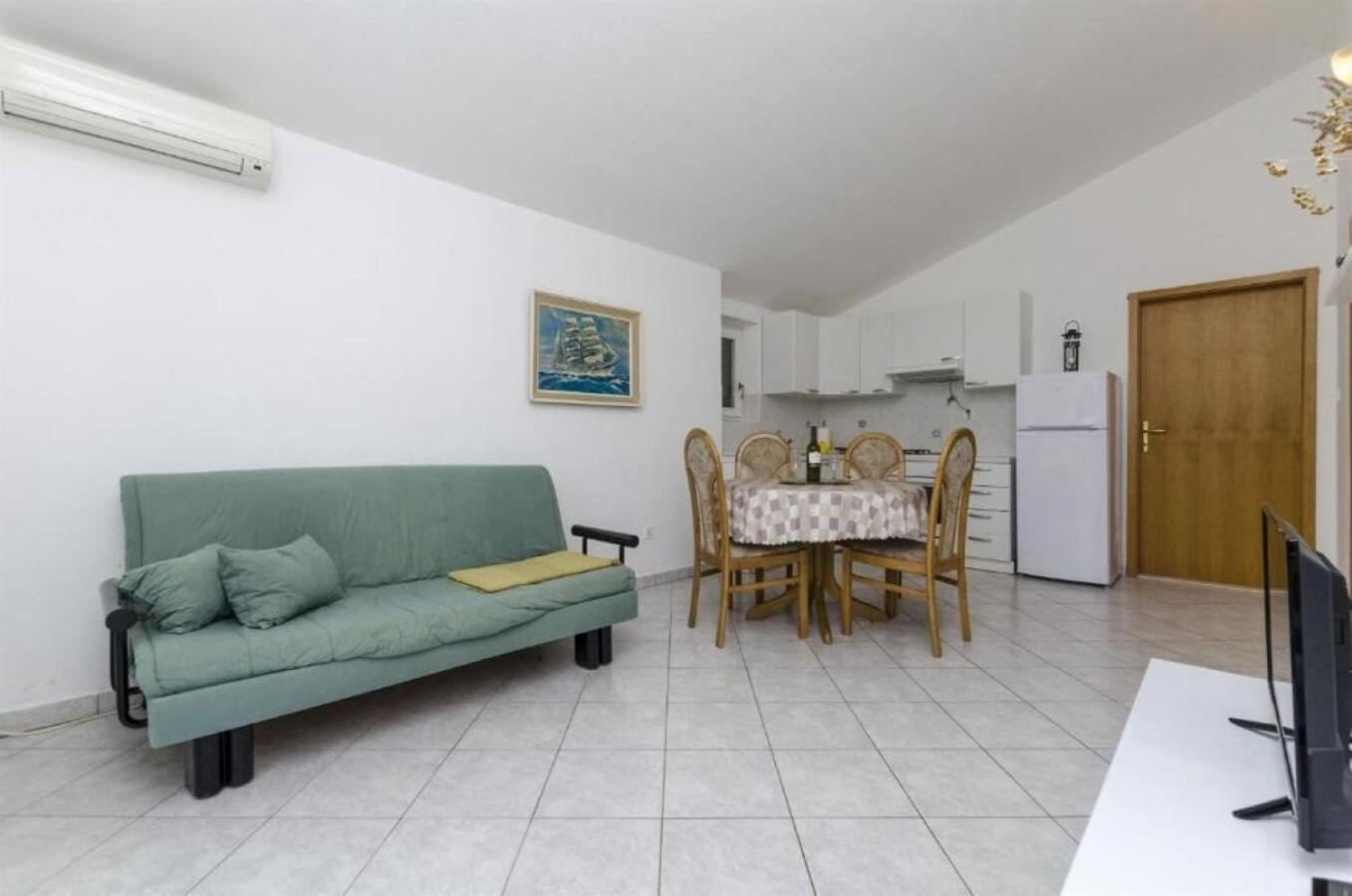 Apartments Mil - 80M From The Sea Sevid Bagian luar foto