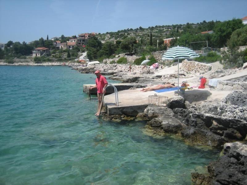 Apartments Mil - 80M From The Sea Sevid Bagian luar foto